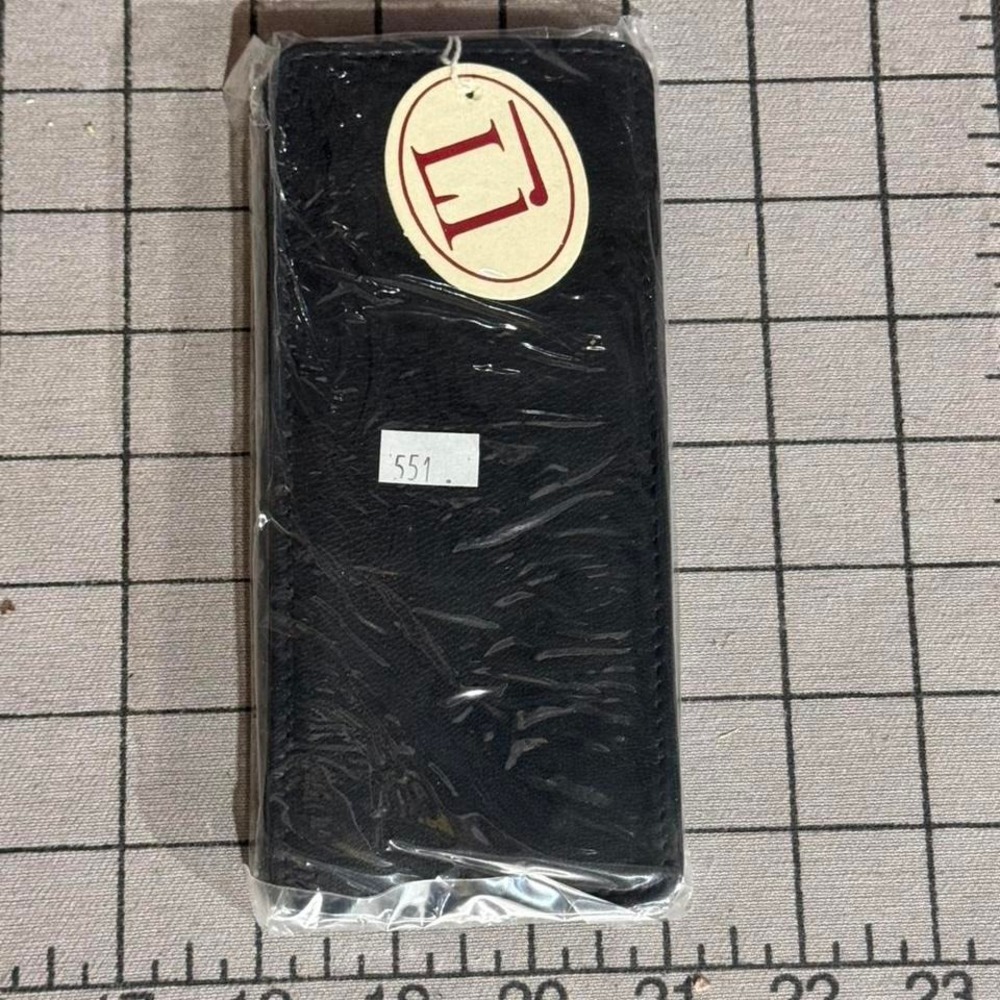 ILI New York, Black Leather Eyeglass Case